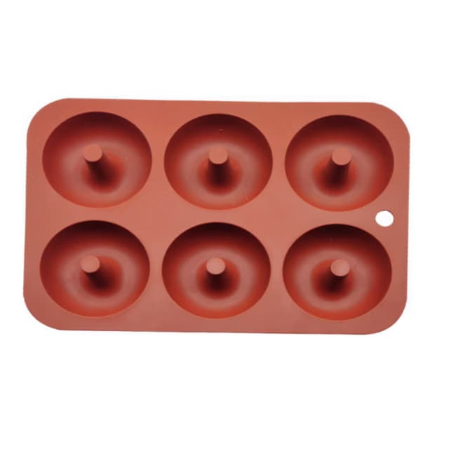 Daca esti pasionat de coacere sau vrei doar sa pregatesti ceva rapid si delicios pentru familie sau prieteni, aceasta Forma din Silicon Alimentar pentru Mini Gogosi, Prajituri si Biscuiti este alegerea ideala.
