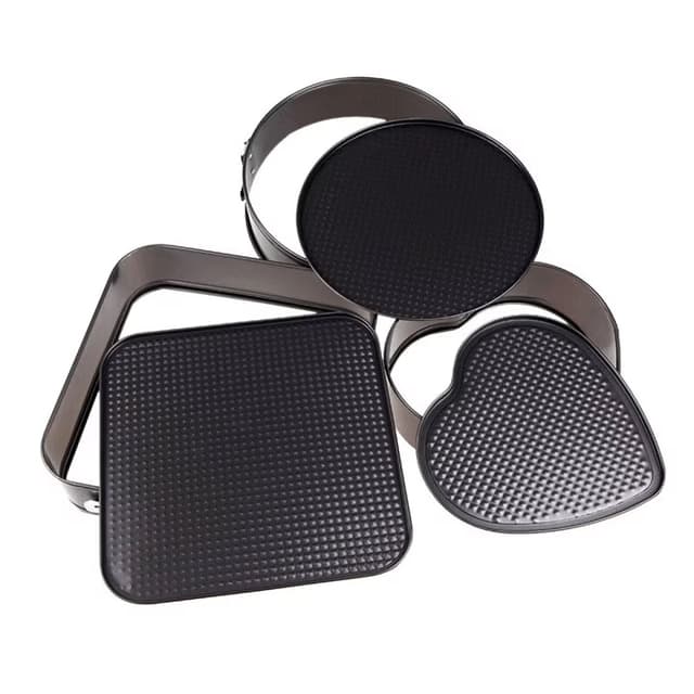 Cu acest set de tavi pentru copt, vei adauga nu doar functionalitate, ci si o nota de eleganta bucatariei tale.