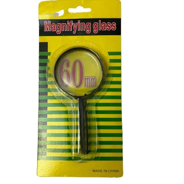 Lupa de 60 mm este un accesoriu esential pentru oricine doreste sa observe detalii fine sau sa mareasca textul, fie pentru citit, lucrari de artizanat, reparatii mici sau hobby-uri care necesita o vedere precisa