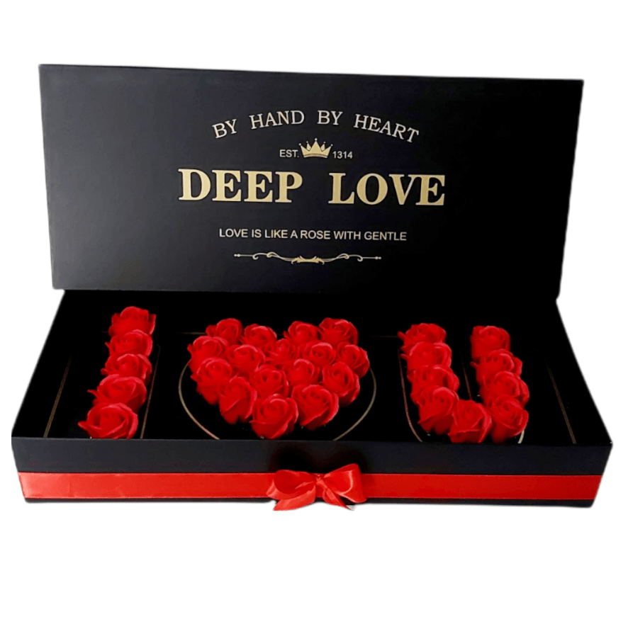 Aranjament floral cu trandafiri de sapun, I Love YOU, rosu, 33 fire
