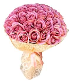 Buchet cu 51 trandafiri Luxuri roz inchis de sapun
