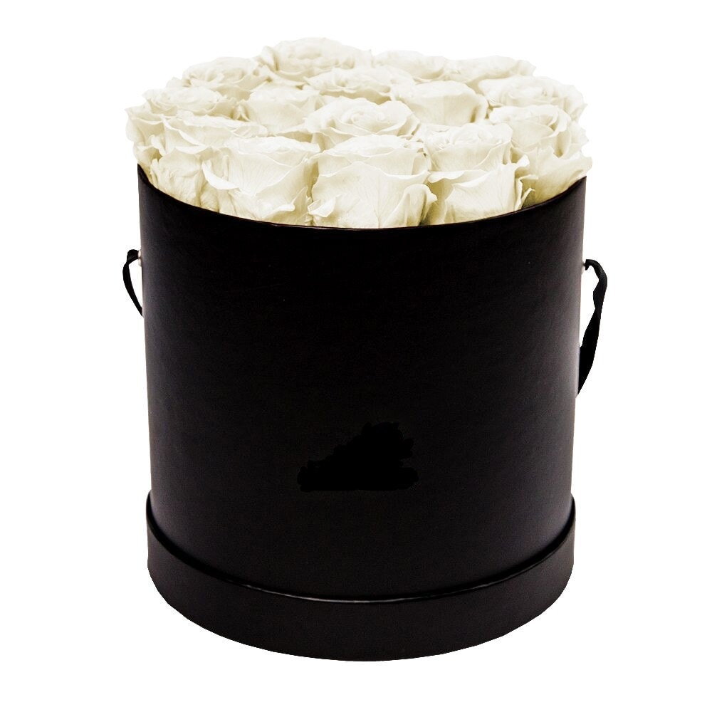 Buchet de 15 Trandafiri Parfumati din Sapun in Cutie Eleganta Neagra