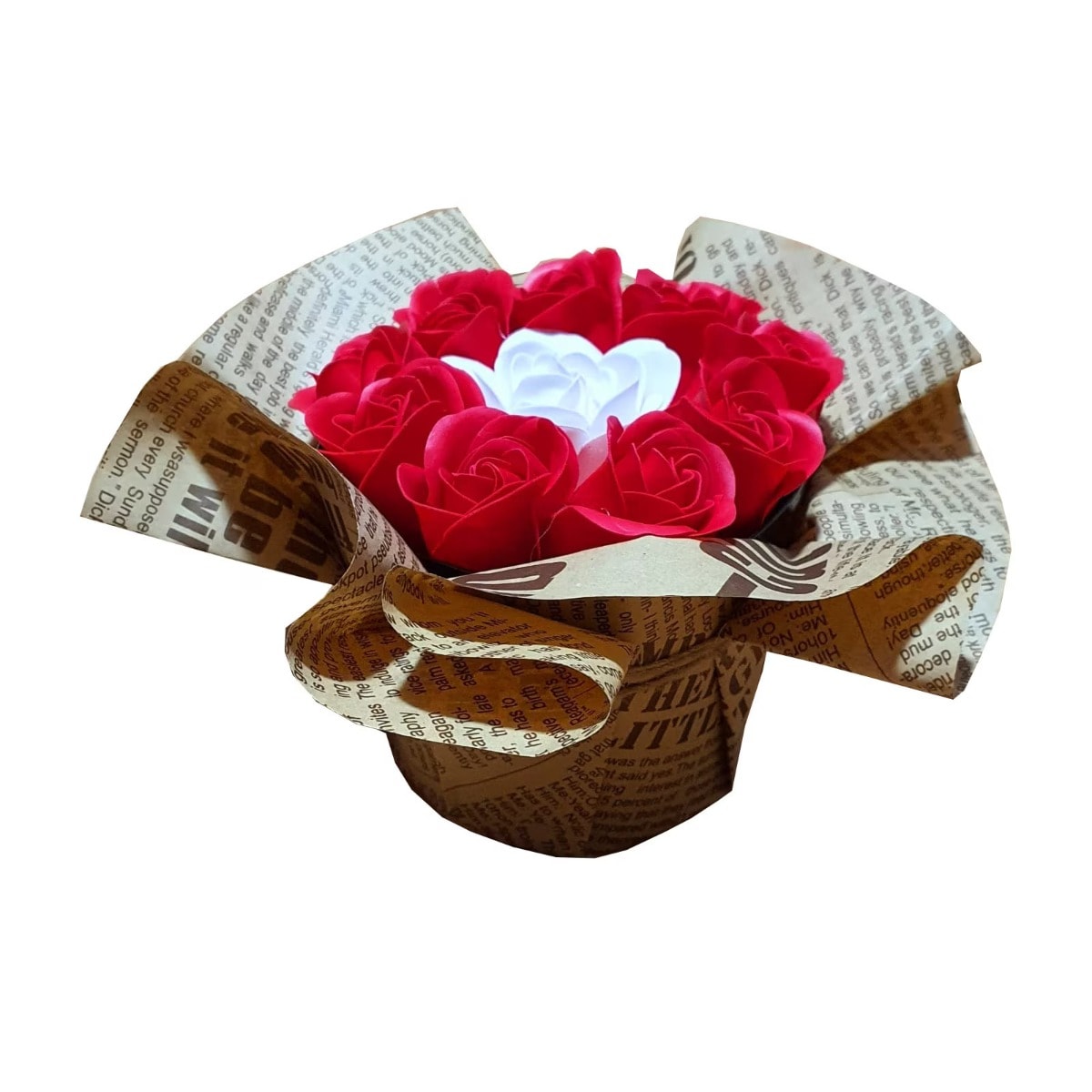 Aranjament Luxos cu Trandafiri Rosii si Alb - Flori Parfumate de Sapun, 15 cm