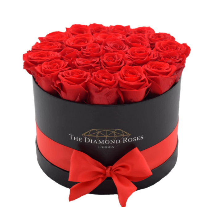 Aranjament floral cu 25 trandafiri parfumati de sapun rosii in cutie rotunda