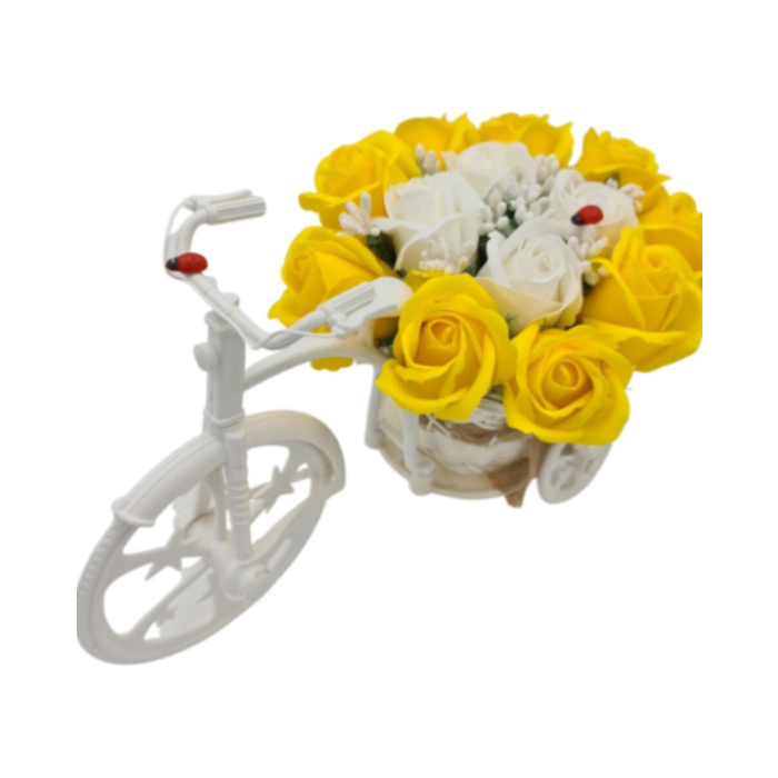 Aranjament floral, trandafiri "Bicicleta cu flori zambarete", flori de sapun, Dalimag, 22x15x12 cm