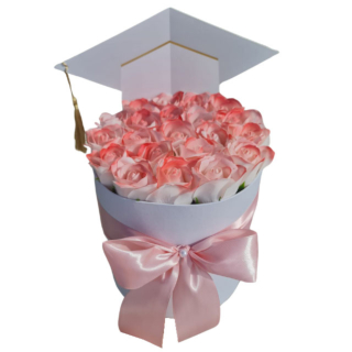 Set Cadou Eleganta Absolventilor: Cutie cu Trandafiri de Sapun si Mesaj Personalizat pentru Absolventul Tau-3