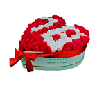 Aranjament floral inima cu cifra 18 din 49 trandafiri parfumati de sapun rosii si albi
